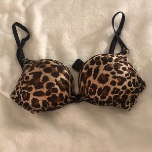 Victoria’s secret miraculous plunge
